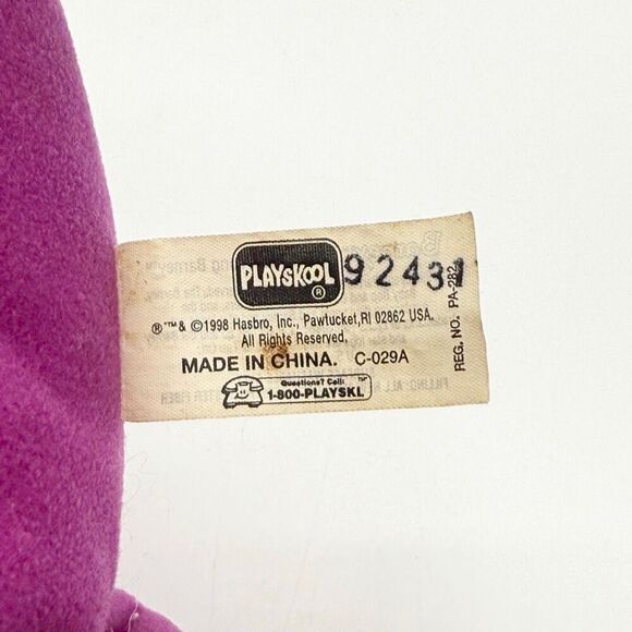 Playskool Vintage 1998 Play Along Barney Plush - Picture 7 of 10